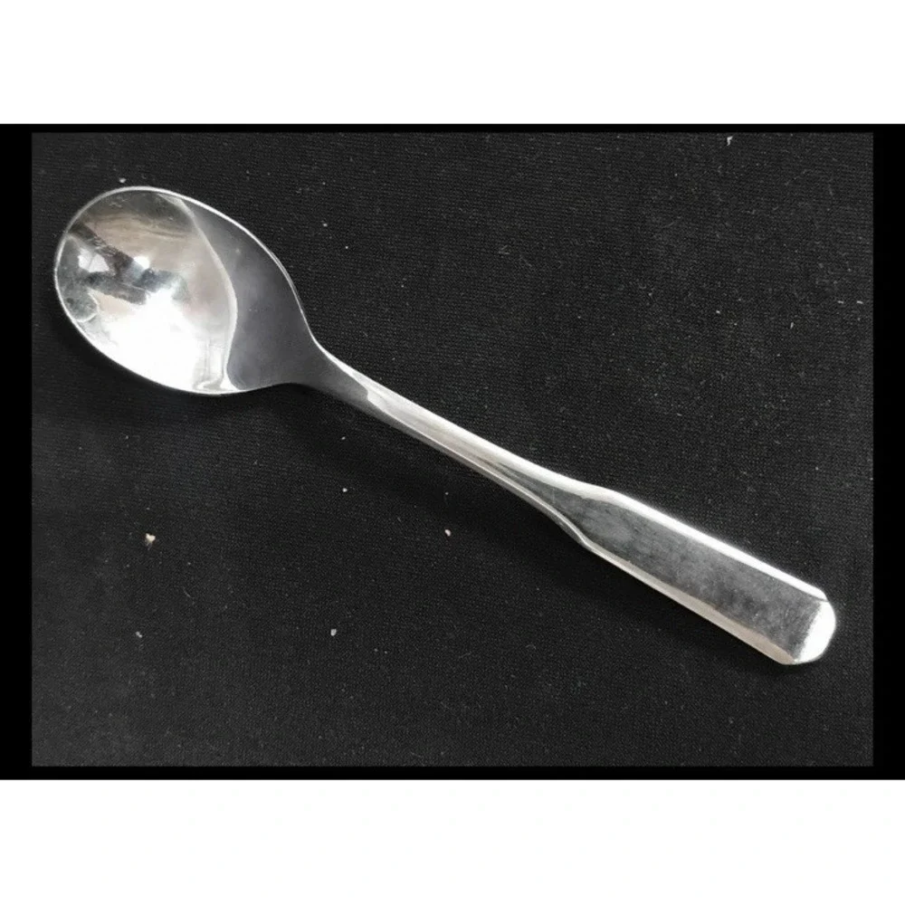 Rogers Stainless Korea flatware 20 pieces